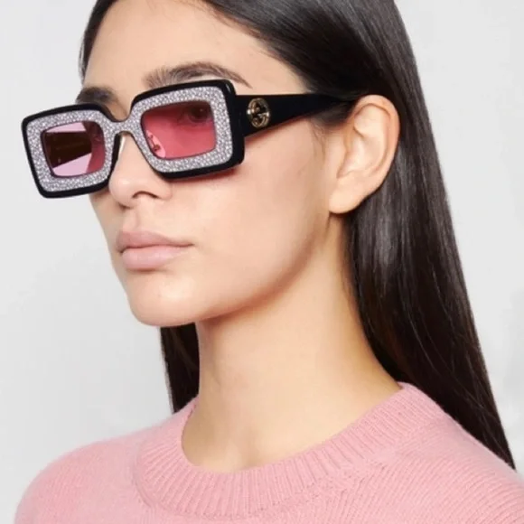 Gucci Black and pink Oversized Sunglasses with Crystal logo Gucci Square Frame Crystal Logo Sunglasses in Black – Gavriel.us main image 4